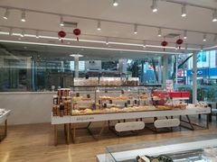 面包甜点陈列柜-小嘟来烘焙店