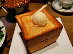 -童年小筑餐厅(申花路店)