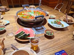 -亮欢寨酸汤鱼(沙冲路店)