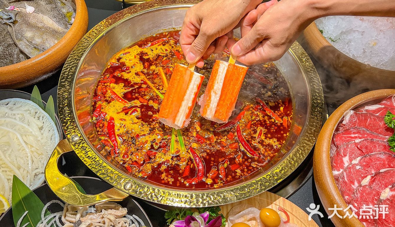 又吃到清 真火锅了❗️鲜切牛肉真的绝了！