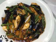 -鑫巴蜀小镇 · 水煮鱼专研店(玉桥店)