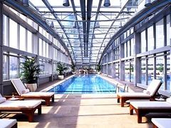室内泳池-上海明天广场JW万豪酒店