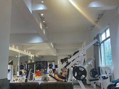 -RM GYM健身私教馆(白云元立方创意园店)