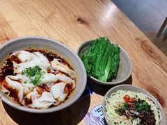 -默记孙抄手(经开万达店)