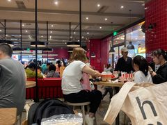 大堂-肯德基(龙之梦购物中心店)