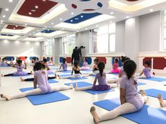 课堂实景-艺彩童馨舞蹈培训学校(西湖道校区)