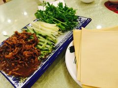 -鹤乡东北菜(崮山路店)