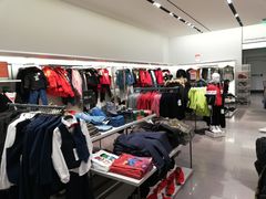 -ZARA(熙地港店)