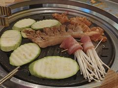 -哈哈碳都·牛肋条无限自助烤肉(宝龙店)