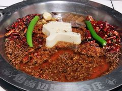 -喜悦小串丹东小黄牛海鲜烧烤大排档(民主广场店)