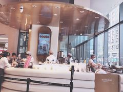 -Yearn Tours妍图(昆山万象汇店)