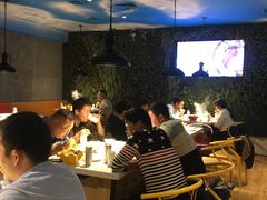 店内布置-韩风源烧烤涮自助餐厅(禹州新一峰店)