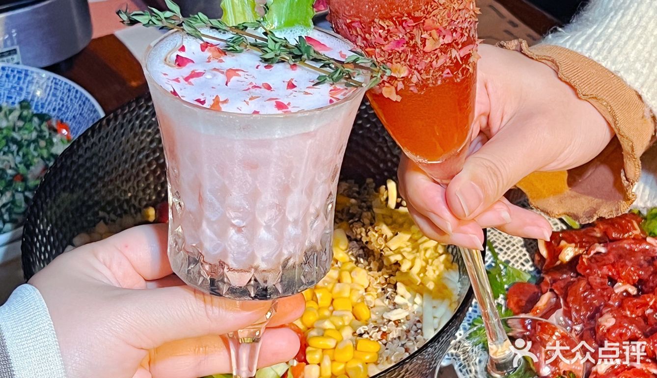 给大家找到了看世界杯的宝藏无国界料理餐厅