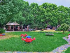 -上海闵行区阶梯吉美幼儿园