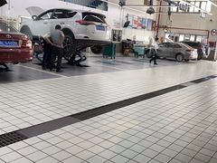 -上海和裕一汽丰田4S店(七宝店)