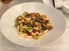 -品海楼·大连海胆锅贴馆(东港店)