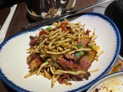折耳根炒腊肉-夜郎国·贵州菜(南山店)