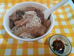 牛腩粉-梓记牛什(總店)