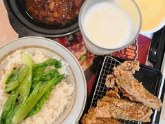 嫩鸡排卤肉饭-永和大王(香缤店)