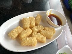-老来福·非遗酸汤兔(凯旋路店)