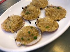 蒜蓉烤扇贝-覃记海鲜美食餐厅