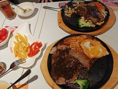 -豪享来(我格广场店)