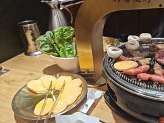 -青瓦餐厅·生鱼片·韩园烤肉(西塔店)