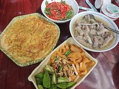 -汤锅大王(新平曹苏黄牛汤锅有限公司)