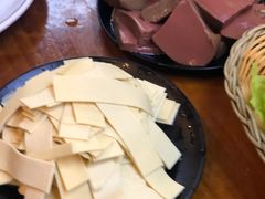 -曹丞相·地锅鸡·地锅鱼(武林店)