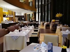大堂-金陵饭店 56F 家·海鲜火锅餐厅