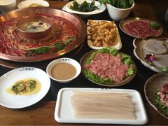 -宽巷子成都火锅(南站店)