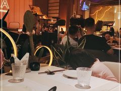 -洛缦音乐餐厅(工业展览馆万象城店)