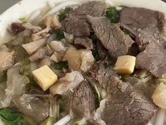 -花溪牛肉粉(八鸽岩店)