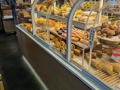 面包甜点陈列柜-爱达乐面包生日蛋糕(郫县时代天街店)