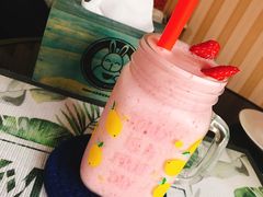 -Rabbit Cafe私房西餐甜点咖啡(栖霞路店)