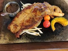 石烧谷饲精选西冷牛扒-将醉民谣云贵川bistro烧烤酒馆(大石店)