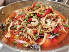 干锅鲜鱿-小隐院子·庭院餐厅(大学城后湖店)