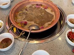 -阿婆情腊排骨火锅(金虹路店)