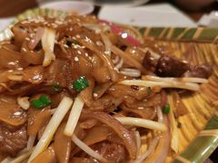 干炒牛河-广州天河合景福朋喜来登酒店 · 聚味轩中餐厅