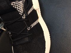 -阿迪达斯(澳门水坑尾街店)