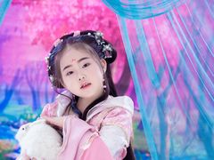 -九月鹰飞汉服摄影工作室