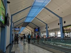 -班达拉奈克国际机场