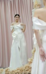 -LOVE SHINE婚纱·红鼎庄龙凤褂·妈妈装定制