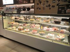 面包甜点陈列柜-BreadTalk面包新语·烘焙蛋糕(东方雅苑店)