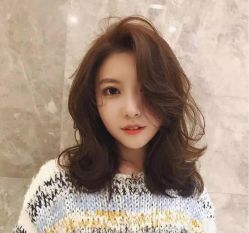 -环球蝶上美业连锁