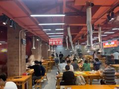 -养牛邓·潮汕牛肉海鲜自助火锅(广州店)
