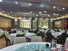 -绿雅居原生态农庄(小涌店)