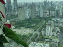 -上海来福士广场