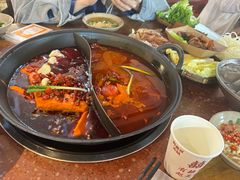 -赵美丽·重庆社区火锅·直营店(火车东站·中豪国际店)