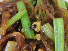 -东北四季饺子王(华山路店)